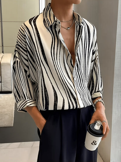 Short-Sleeve Vertical Print Resort Shirt